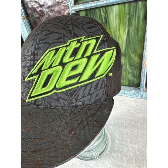 Mountain Dew Hat Cap Embroidered Logo Black Gray Green 2012 *Signed* - Picture 3 of 14